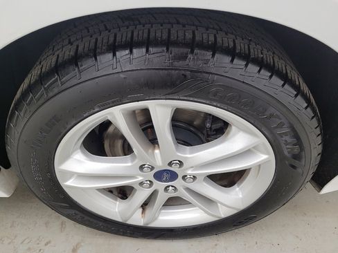 Used 2018 Ford Fusion SE image 31