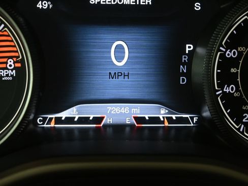 Used 2017 Jeep Cherokee Limited w/ Luxury Group AWD/4WD image 22