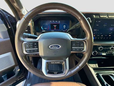 Used 2024 Ford F250 King Ranch w/ FX4 Off-Road Package image 38