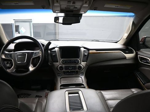 Used 2017 GMC Yukon XL Denali w/ Open Road Package AWD/4WD image 14
