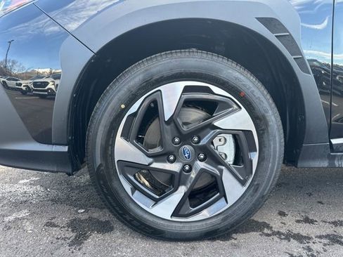 Certified 2025 Subaru Crosstrek 2.5i Limited w/ Crosstrek Mirror Package image 11