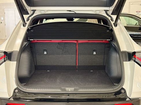 Used 2025 Acura ADX A-Spec image 23