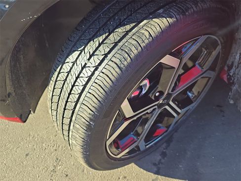 New 2025 Kia Niro SX Touring image 34