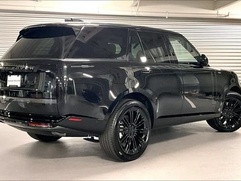 New 2026 Land Rover Range Rover SE AWD/4WD image 4