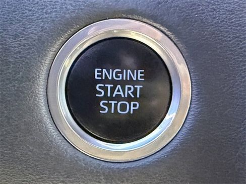 Used 2024 Toyota Tundra Platinum image 21