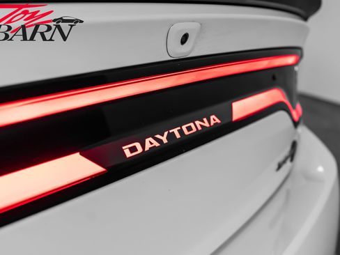 Used 2020 Dodge Charger SRT Hellcat w/ Harman/Kardon Audio Group image 18