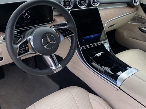 Used 2026 Mercedes-Benz CLE 300 4MATIC Coupe image 7