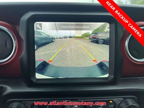 Used 2020 Jeep Gladiator Rubicon image 11