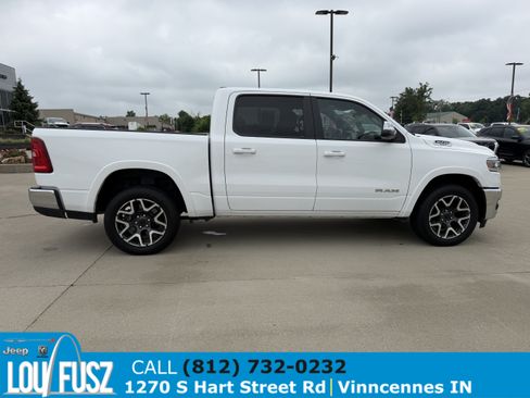 Used 2025 RAM 1500 Laramie AWD/4WD image 8