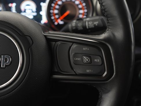 Used 2021 Jeep Wrangler Sport AWD/4WD image 24
