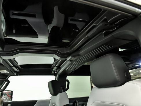 New 2025 GMC Hummer EV 2X w/ LPO, Sport Package image 7