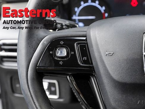 Used 2022 Lincoln Corsair AWD w/ Equipment Group 101A image 15