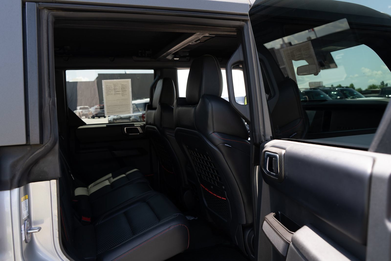 Used 2024 Ford Bronco Raptor w/ Interior Carbon Fiber Pack 6 AWD/4WD image 36