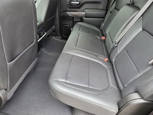 Used 2022 Chevrolet Silverado 1500 LTZ AWD/4WD image 9