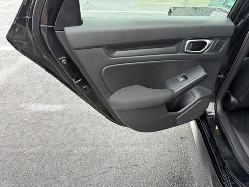 Used 2024 Honda Civic Sport image 23