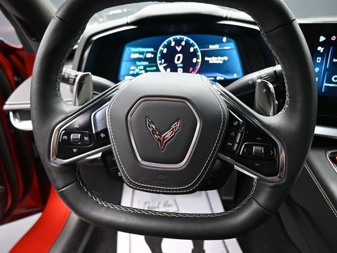 Used 2024 Chevrolet Corvette Stingray Premium Conv w/ Z51 Performance Package RWD image 14