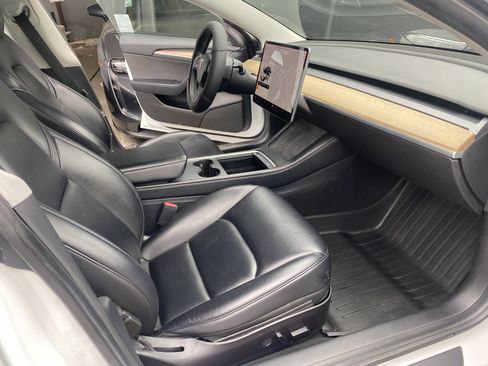 Used 2021 Tesla Model 3 Standard Range Plus RWD image 24