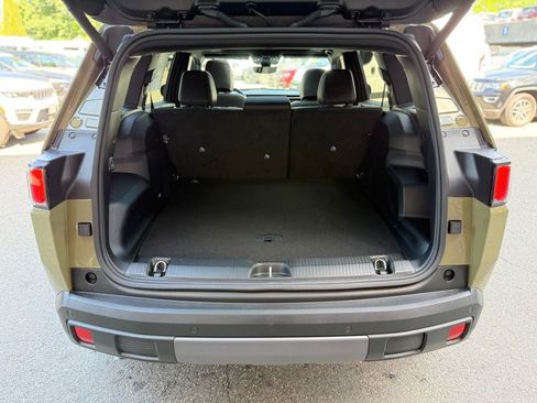 New 2026 Jeep Cherokee Limited AWD/4WD image 32