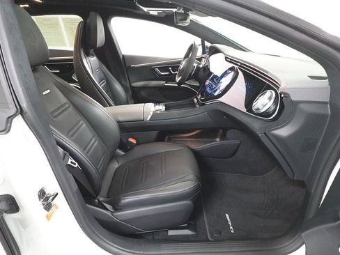 Used 2023 Mercedes-Benz EQS AMG 4MATIC image 30