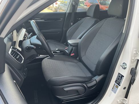 Used 2025 Kia Seltos S image 14