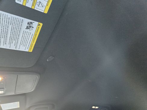 Certified 2020 Ford Explorer XLT w/ Equipment Group 202A image 18