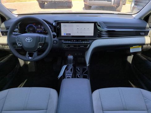 New 2026 Toyota Camry XLE AWD/4WD image 14