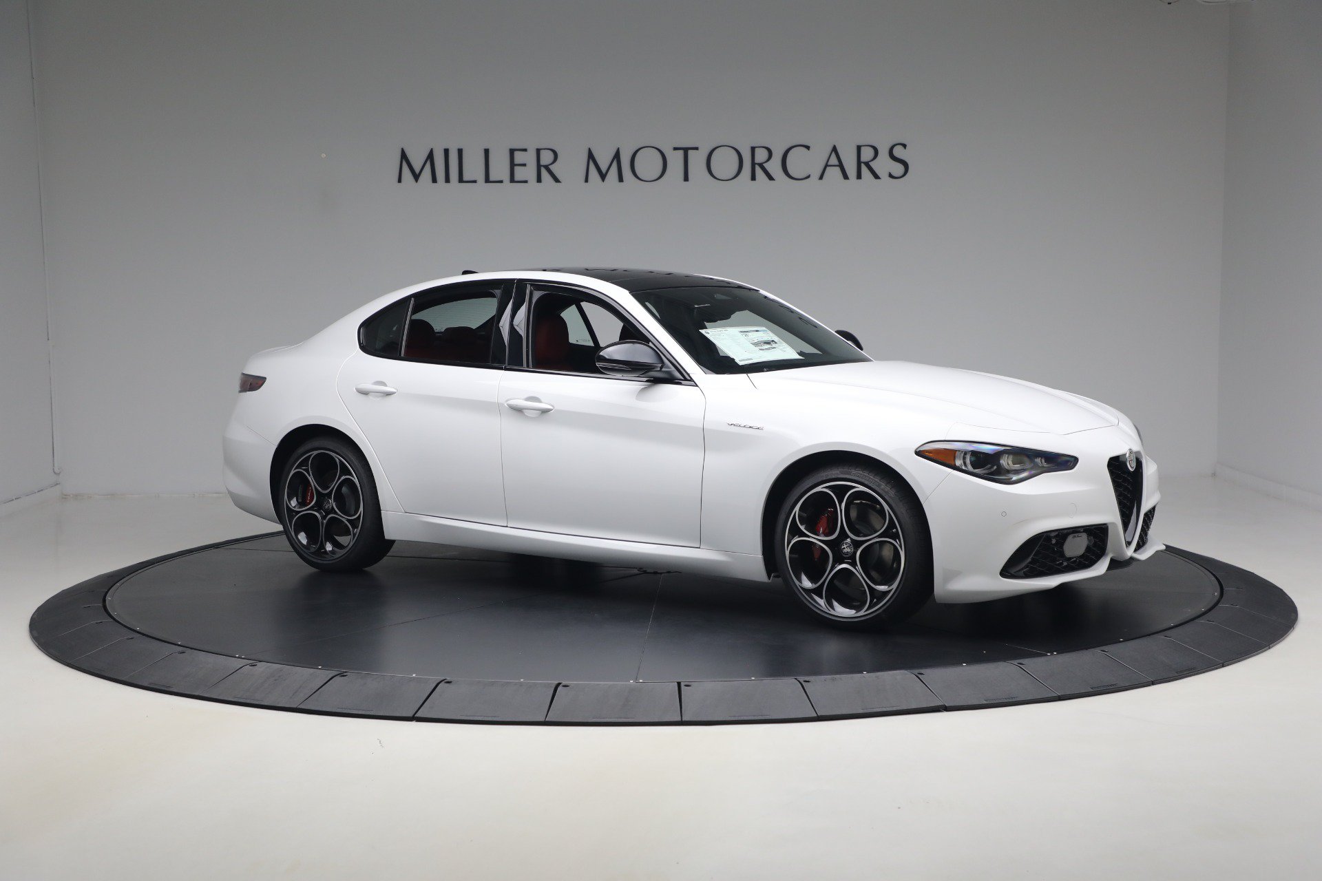 New 2026 Alfa Romeo Giulia AWD image 11
