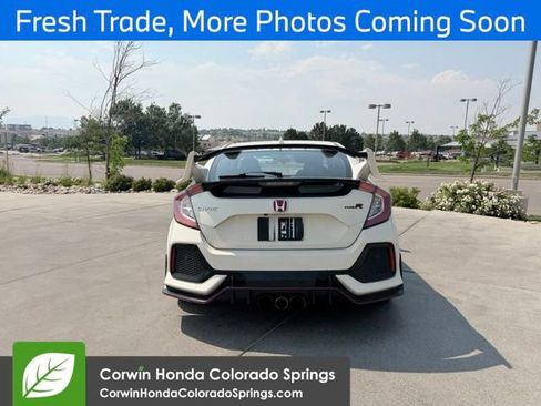 Used 2018 Honda Civic Type R image 4