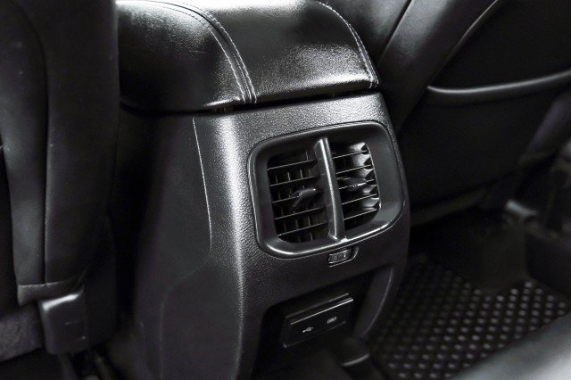 Used 2020 Jeep Cherokee Latitude Plus w/ Cold Weather Group AWD/4WD image 37