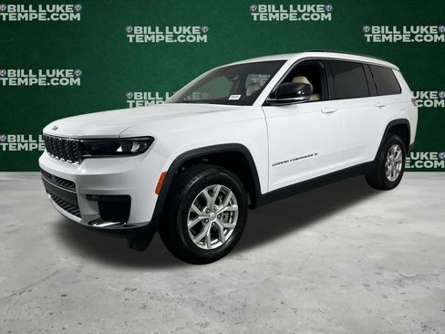 Used 2023 Jeep Grand Cherokee L Limited image 4