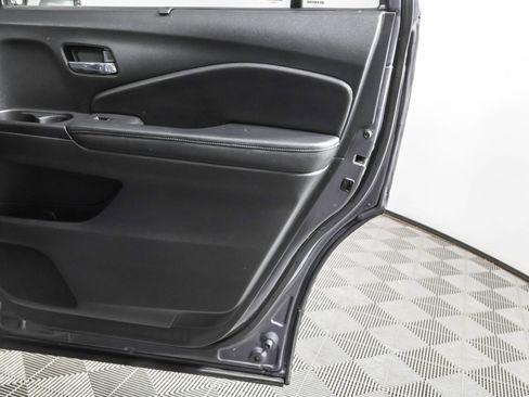 Used 2021 Honda Pilot Special Edition image 44