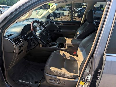 Used 2019 Lexus GX 460 Premium AWD/4WD image 10