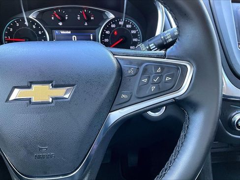 Used 2024 Chevrolet Equinox LT FWD image 21
