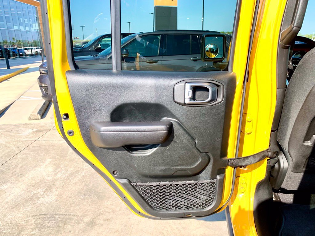 Used 2021 Jeep Wrangler Unlimited Rubicon AWD/4WD image 14