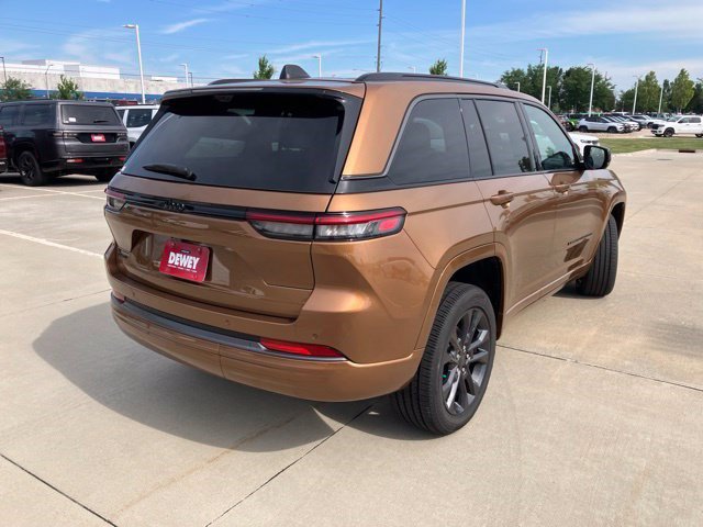 New 2026 Jeep Grand Cherokee Limited AWD/4WD image 6