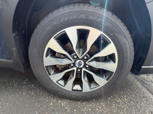 Used 2023 Subaru Outback Limited image 10