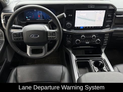 Used 2025 Ford F250 Lariat w/ Lariat Ultimate Package image 13