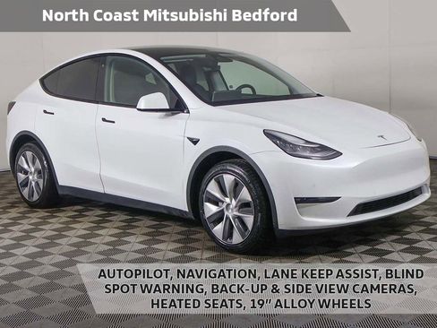 Used 2020 Tesla Model Y Long Range AWD/4WD image 1