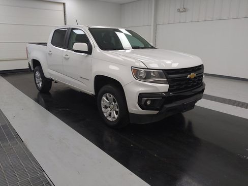 Used 2022 Chevrolet Colorado LT w/ LT Convenience Package RWD image 13