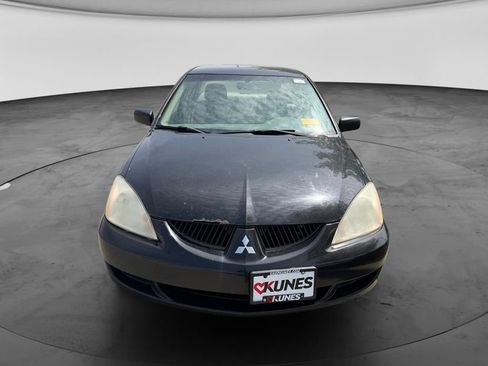 Used 2005 Mitsubishi Lancer ES FWD image 2