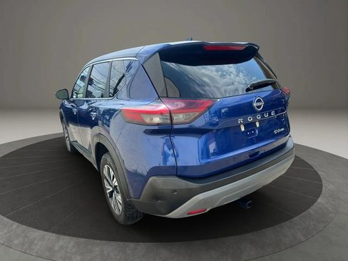 Used 2023 Nissan Rogue SV AWD/4WD image 7