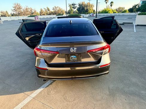 Used 2023 Honda Civic Touring image 61