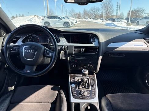Used 2010 Audi A4 2.0T Prestige image 12