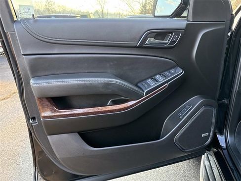 Used 2019 GMC Yukon SLT image 8