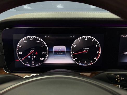 Certified 2018 Mercedes-Benz E 300 4MATIC image 17