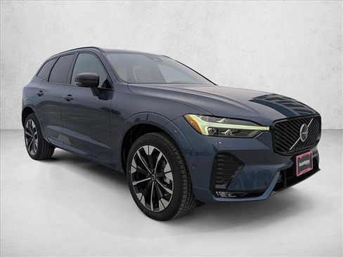 New 2026 Volvo XC60 B5 Plus w/ Protection Package Premier image 7