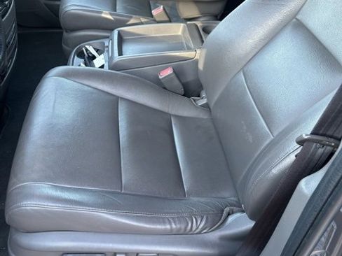 Used 2016 Honda Odyssey Touring image 4