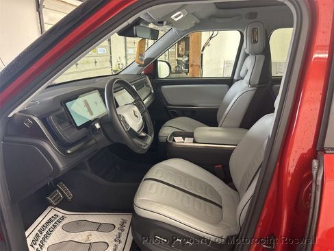 Used 2023 Rivian R1T Adventure image 3