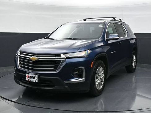 Used 2023 Chevrolet Traverse LT AWD/4WD image 5