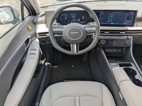New 2025 Hyundai Sonata SEL image 14